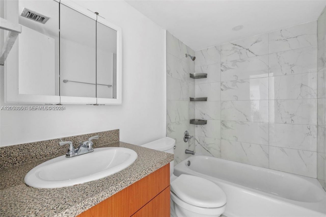 14185 SW 87th St , Unit A-305, Miami, FL 33183 Photo
