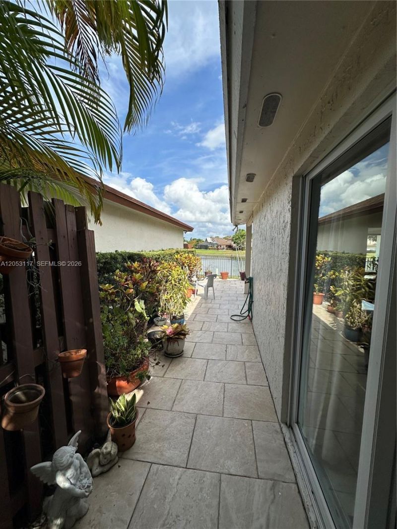 5030 SW 149th Pl , Miami, FL 33185 Photo