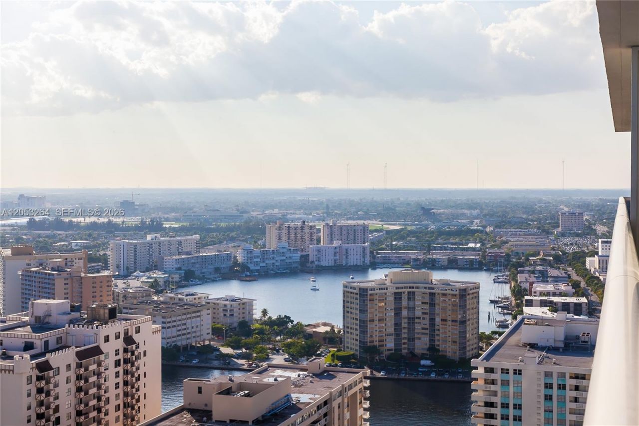 1830 S Ocean Dr , Unit 3204, Hallandale Beach, FL 33009 Photo