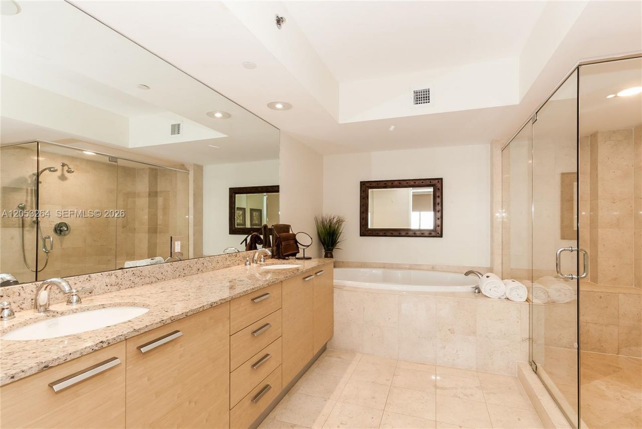 1830 S Ocean Dr , Unit 3204, Hallandale Beach, FL 33009 Photo