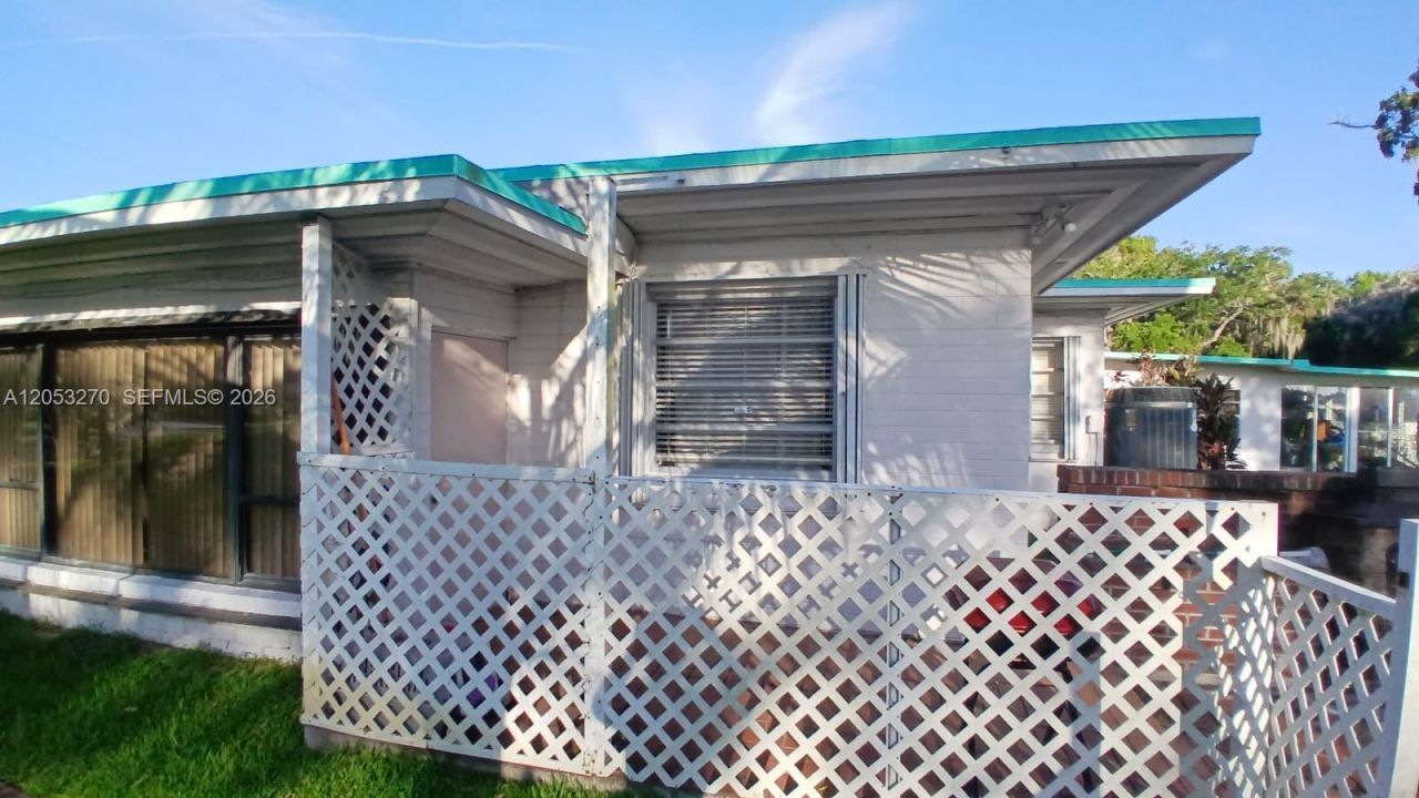 106 Yacht View Ln , Fort Pierce, FL 34946 Photo