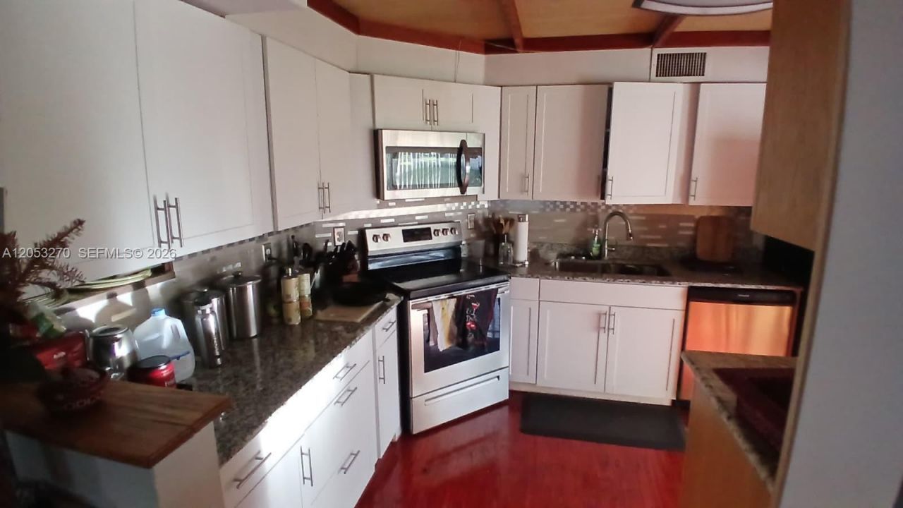106 Yacht View Ln , Fort Pierce, FL 34946 Photo