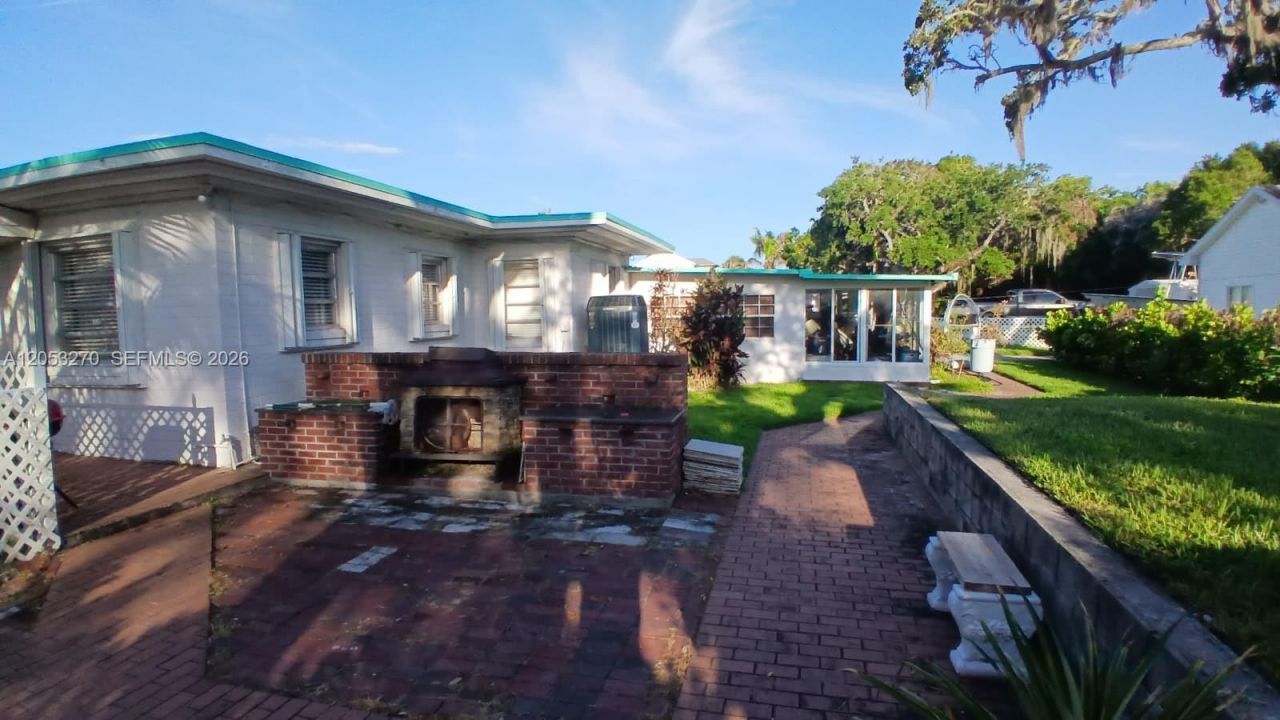 106 Yacht View Ln , Fort Pierce, FL 34946 Photo