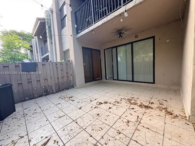 220 W Park Dr, Unit 104-3, Miami, FL 33172 Photo