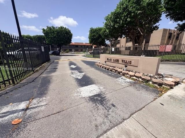220 W Park Dr, Unit 104-3, Miami, FL 33172 Photo