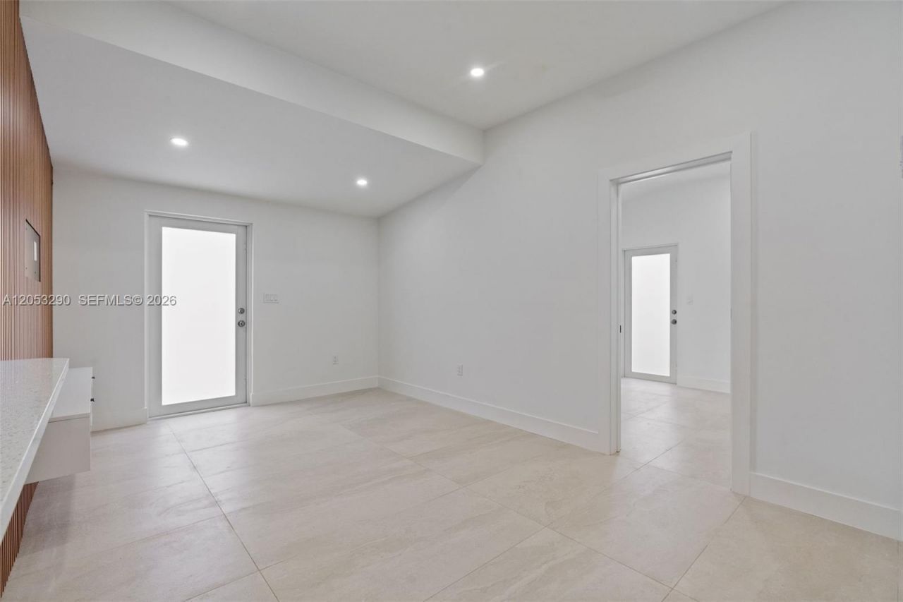 1305 Dunad Avenue , Opa Locka, FL 33054 Photo