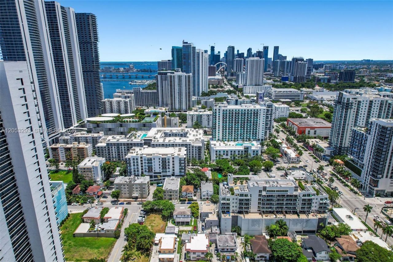 417 NE 26th St , Unit 5, Miami, FL 33137 Photo