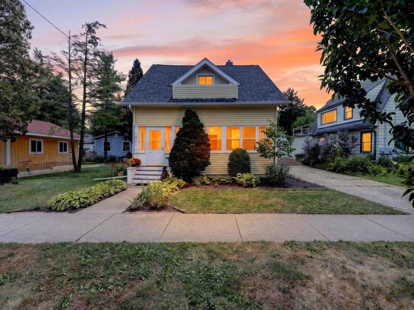 1921 E Dayton Street, Madison, WI 53704