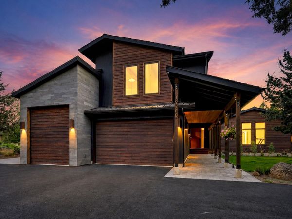 19700 Sunshine Way, Bend, OR 97702