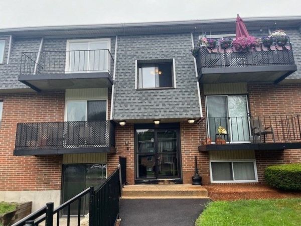 176 Maple, Unit 1-1, Rutland, MA 01543