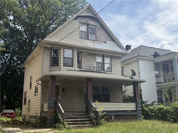 663 E 115th Street , Cleveland, OH 44108