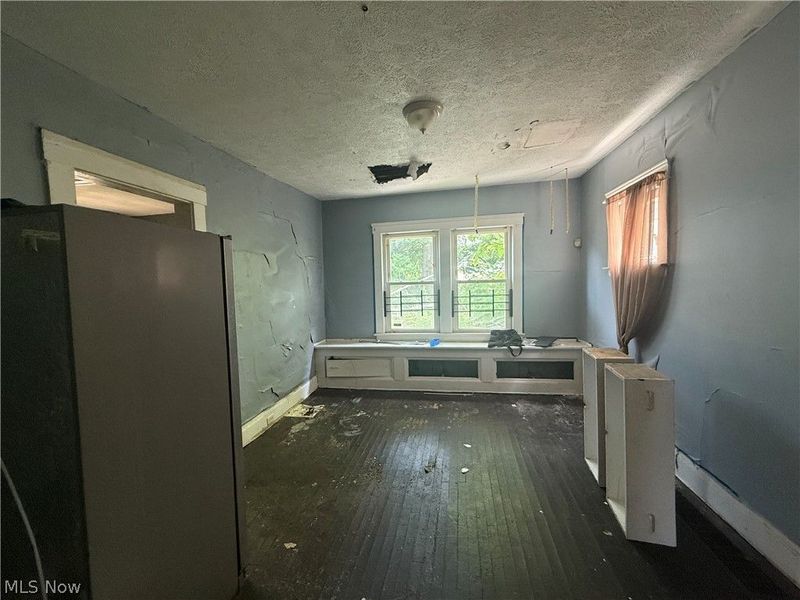 663 E 115th Street, Cleveland, OH 44108 Photo 9