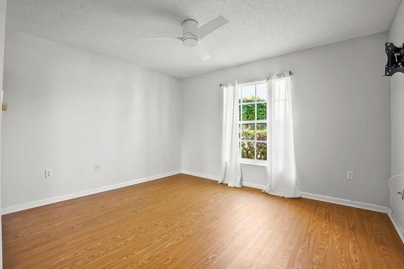 5025 Robino Circle, West Palm Beach, FL 33417 Photo