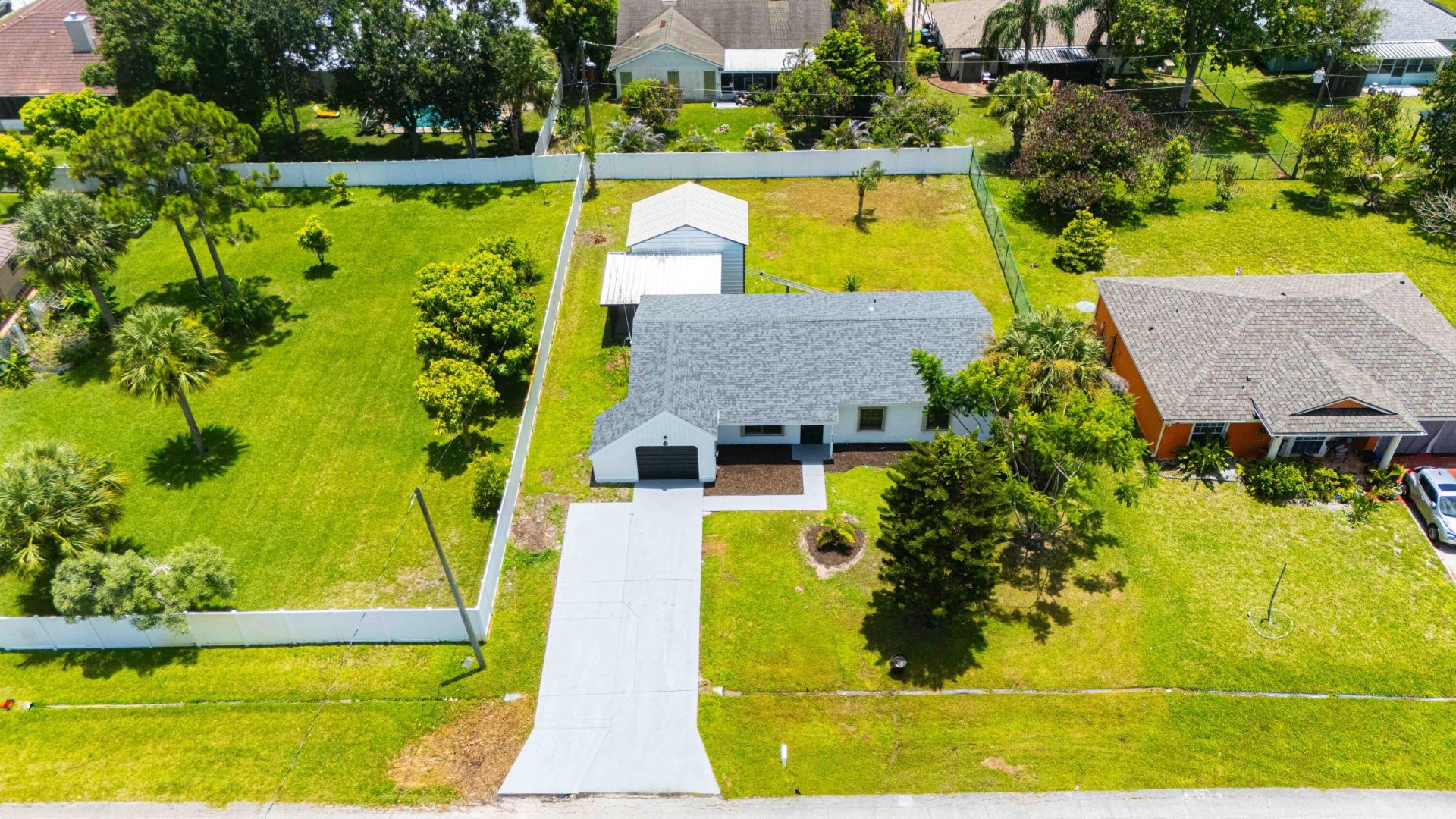 2262 SE Tile Terrace, Port Saint Lucie, FL 34952 Photo