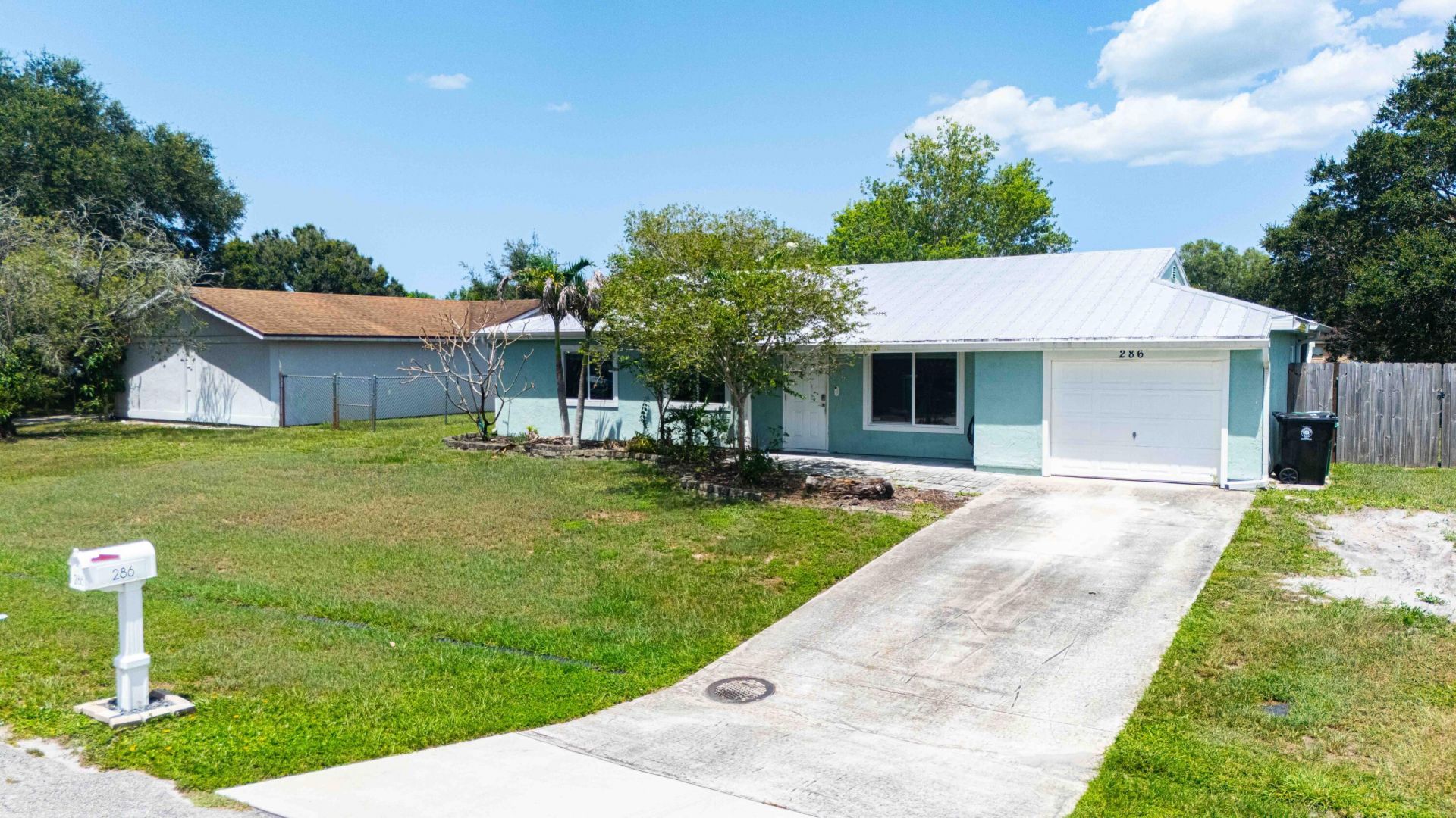 286 SW Kentwood Road, Port Saint Lucie, FL 34953 Photo