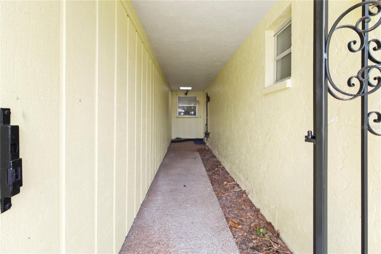 7011 10th Avenue W, Bradenton, FL 34209 Photo