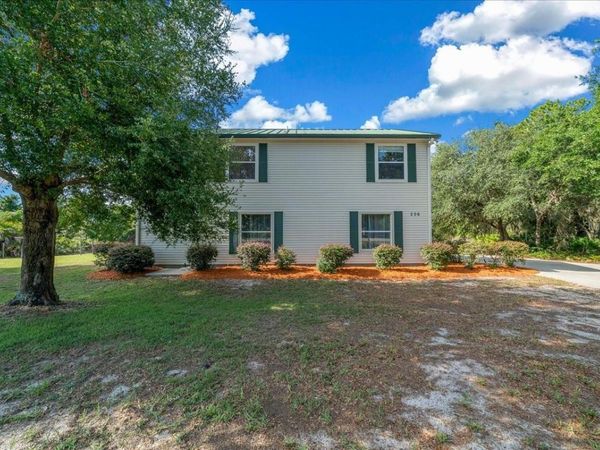 206 MALAUKA RADIAL , OCKLAWAHA, FL 32179