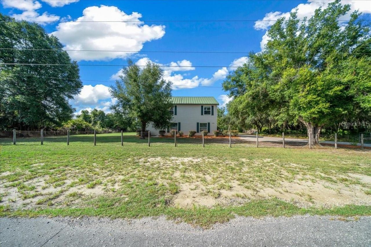 206 Malauka Radial , Ocklawaha, FL 32179 Photo