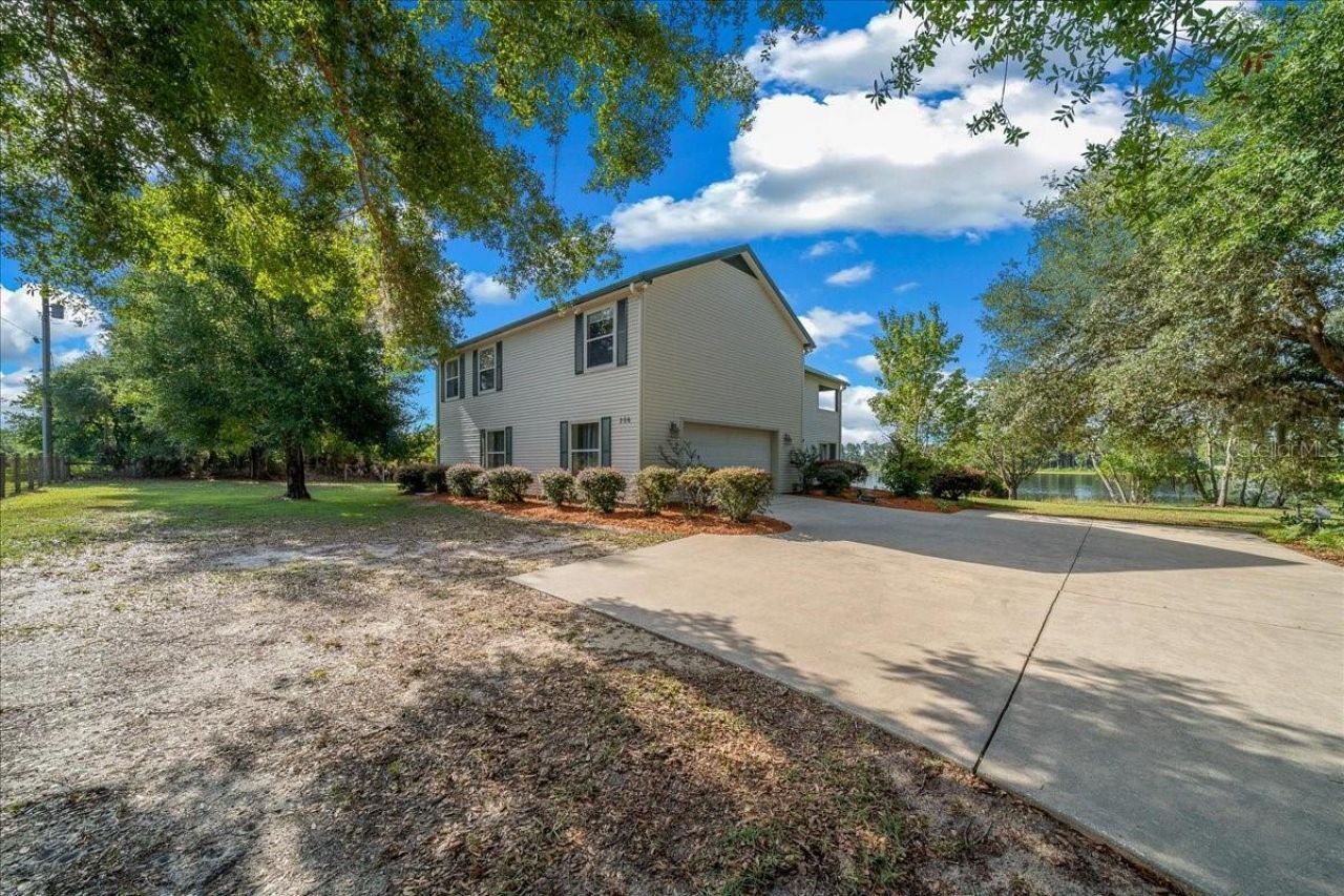 206 Malauka Radial , Ocklawaha, FL 32179 Photo