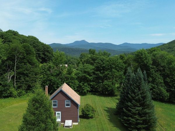 820 Texas Hill Road, Huntington, VT 05462
