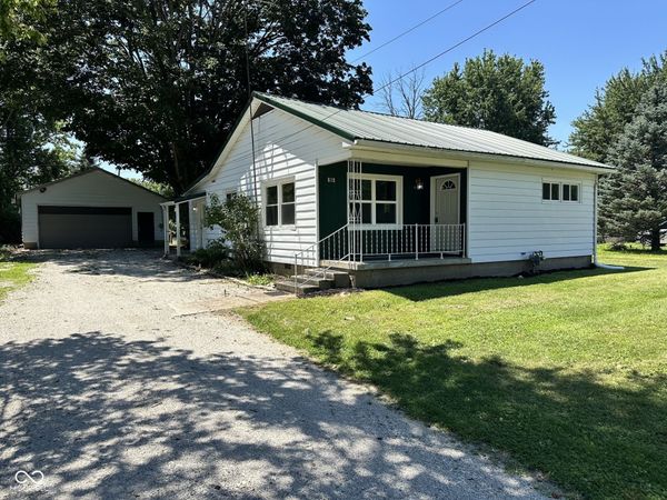 615 E Taylor Street, Ladoga, IN 47954