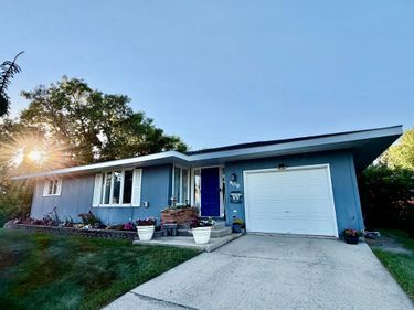 909 2nd Street NE, Roseau, MN 56751
