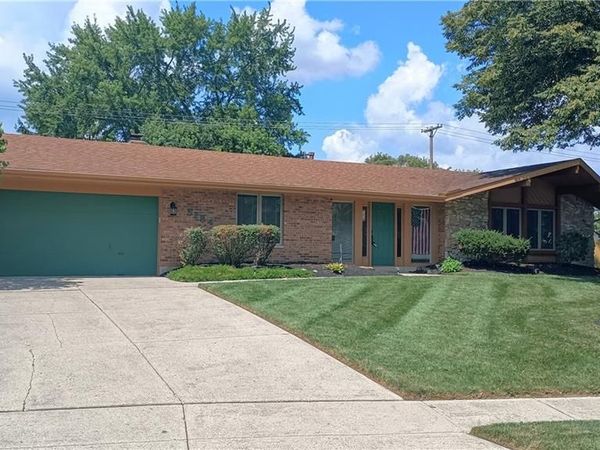 5284 Newell Circle, Kettering, OH 45440