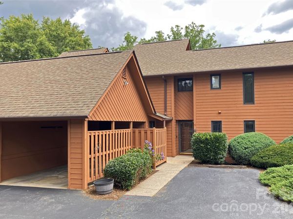 25 Village Drive, Unit 25, Asheville, NC 28803