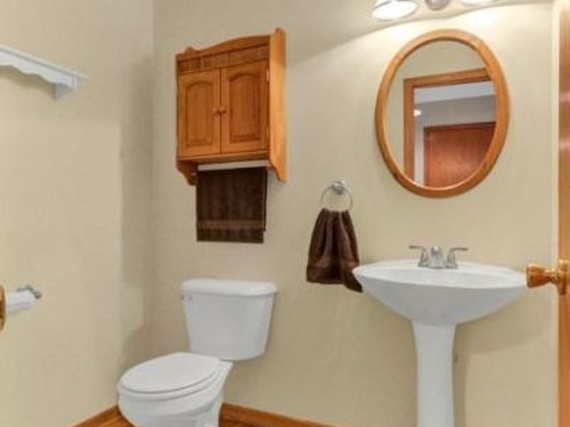 27 Latonka Trail, Malvern, OH 44644 Photo 11