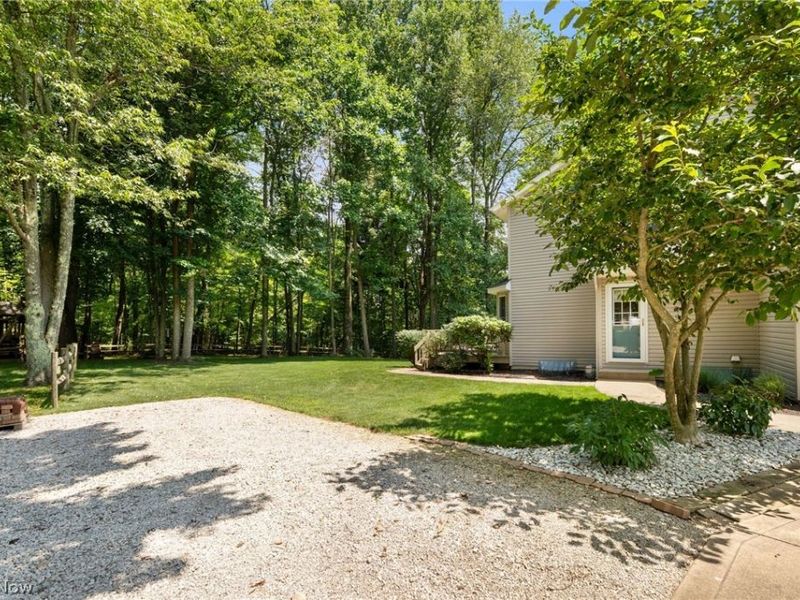 27 Latonka Trail, Malvern, OH 44644 Photo 26