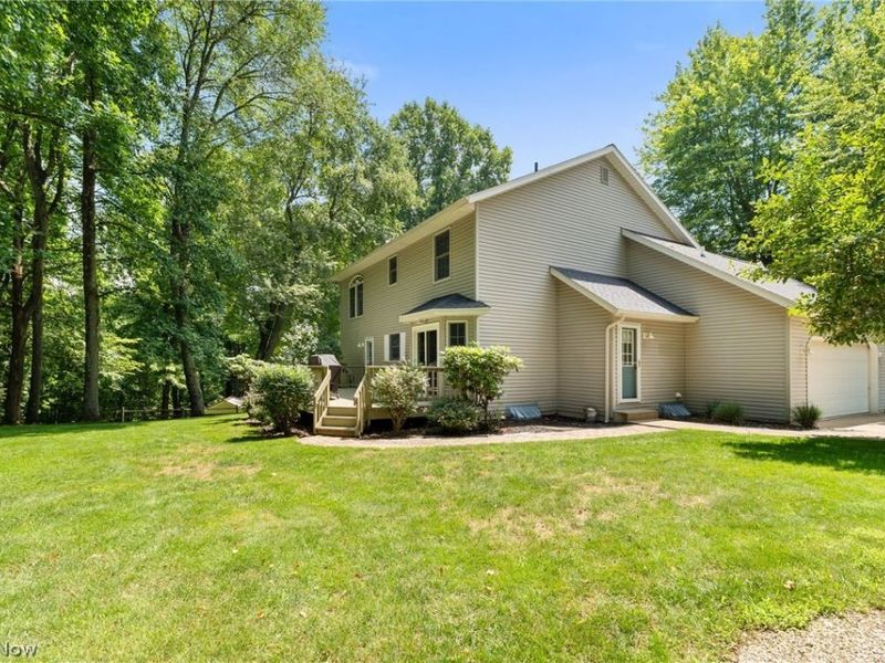 27 Latonka Trail, Malvern, OH 44644 Photo 28