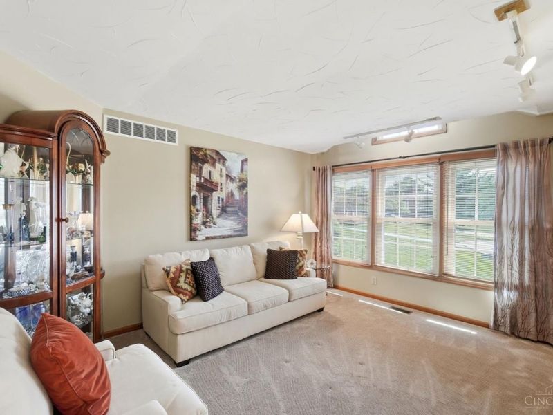 7221 W Hartford Court, West Chester, OH 45069 Photo 6