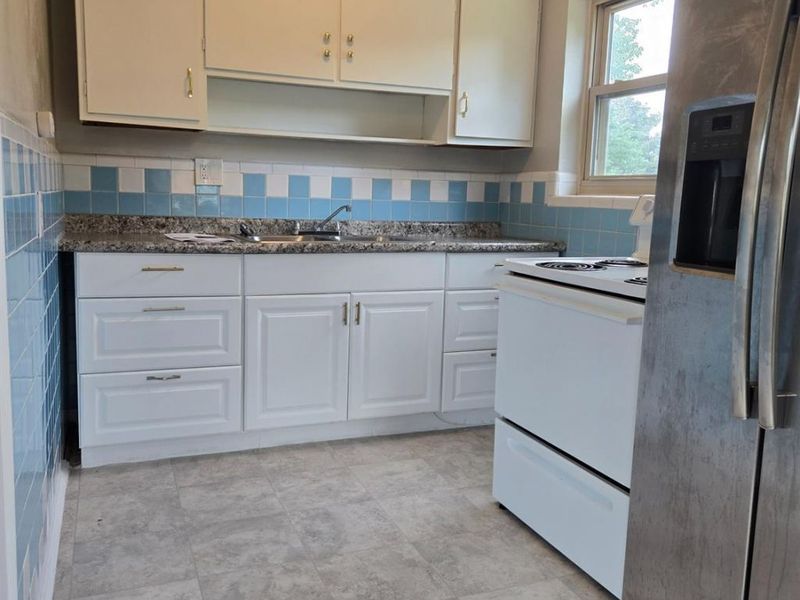 3565 Carmel Terrace, Cincinnati, OH 45211 Photo 7