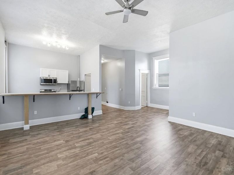 2335 May Street, Cincinnati, OH 45206 Photo 4