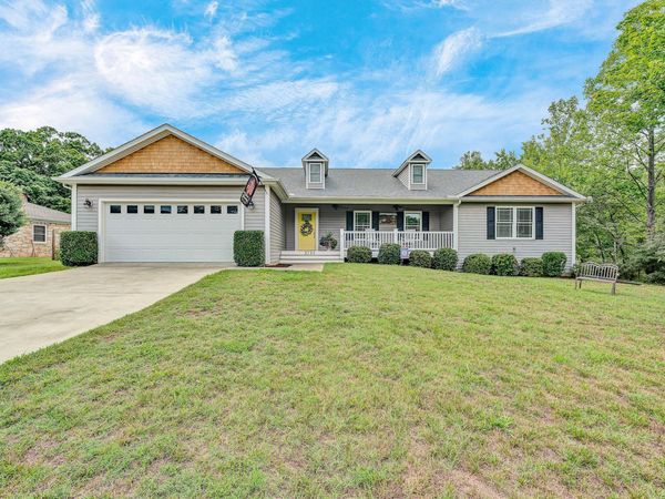 3731 Winding Way RD SW, Roanoke, VA 24015