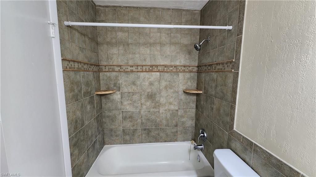 3277 Royal Canadian Trce, Unit 3, Fort Myers, FL 33907 Photo