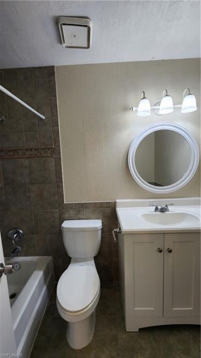 3277 Royal Canadian Trce, Unit 3, Fort Myers, FL 33907 Photo