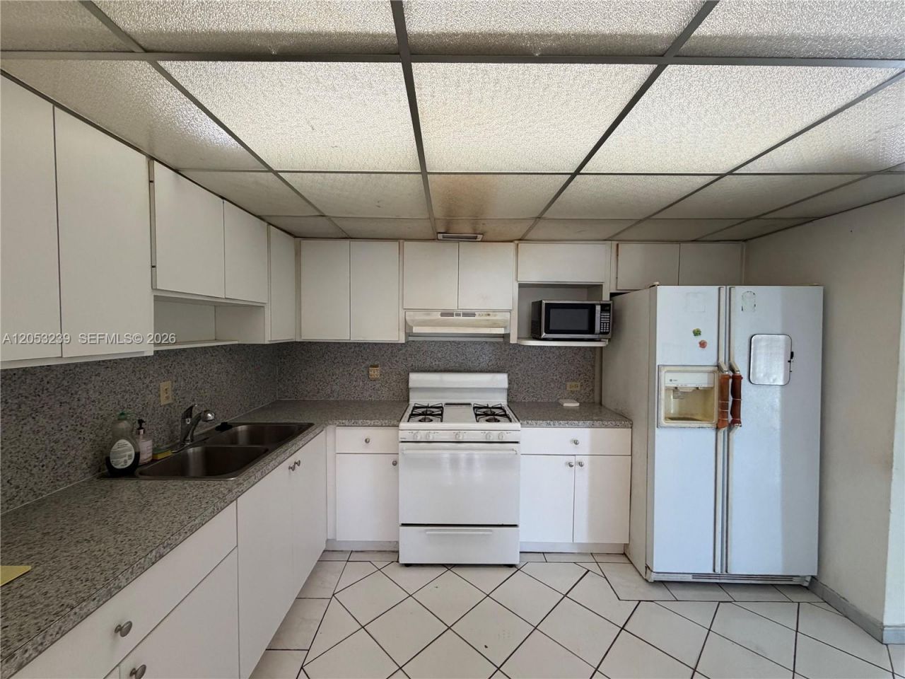 881 E 14th St , Hialeah, FL 33010 Photo