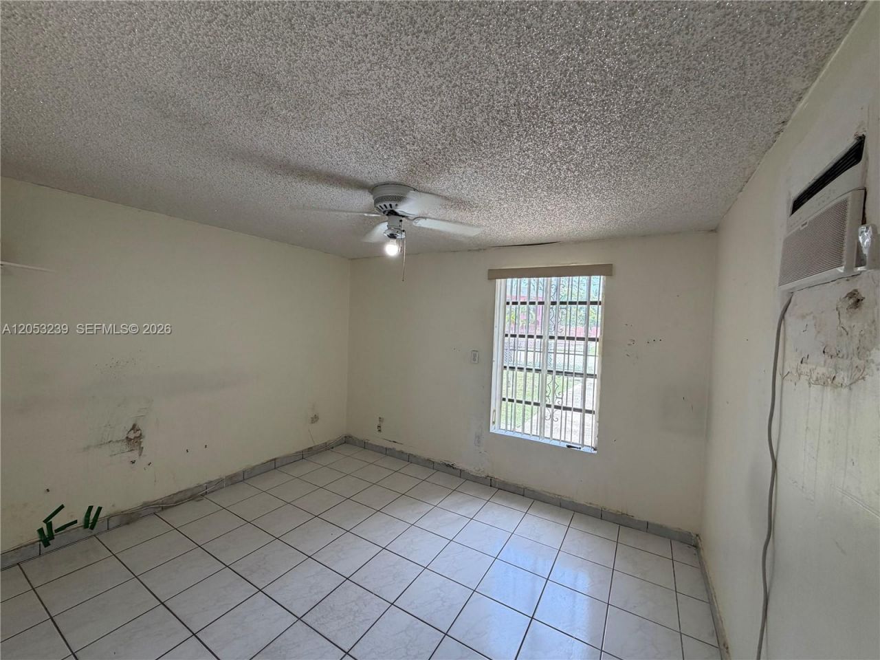 881 E 14th St , Hialeah, FL 33010 Photo
