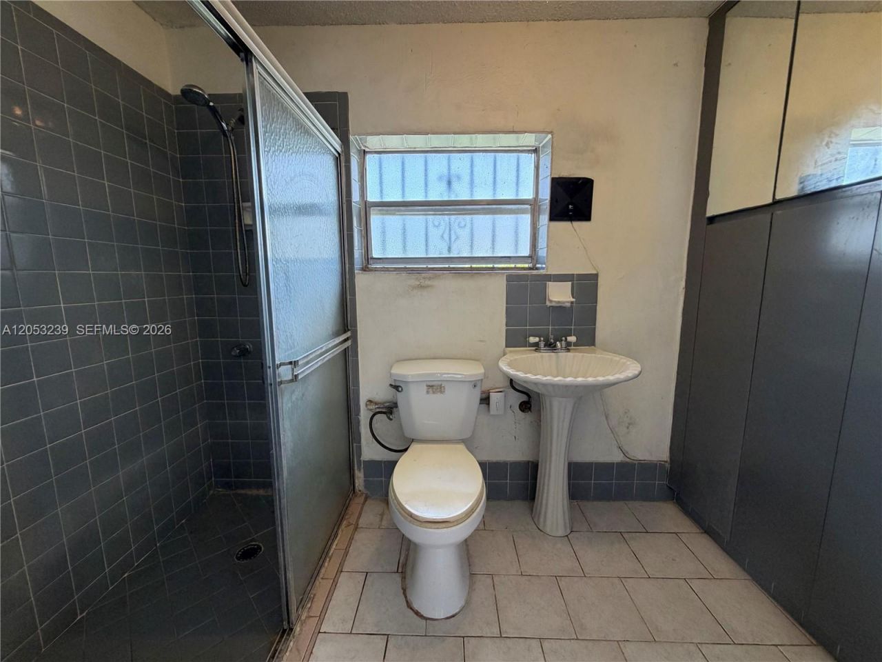 881 E 14th St , Hialeah, FL 33010 Photo