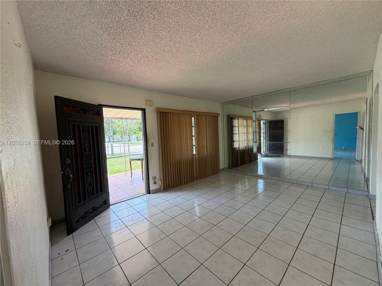 881 E 14th St , Hialeah, FL 33010 Photo