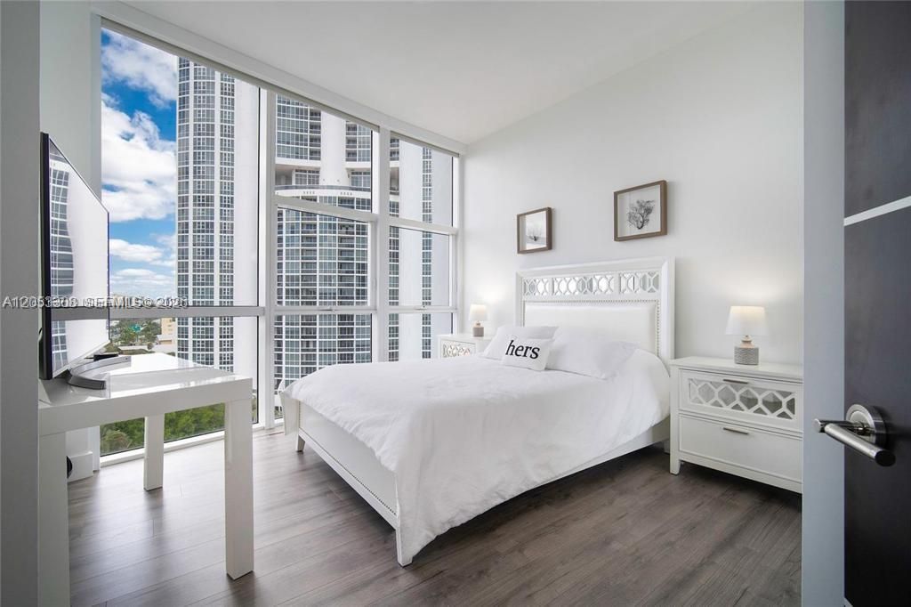 18101 Collins Ave , Unit 1101, Sunny Isles Beach, FL 33160 Photo