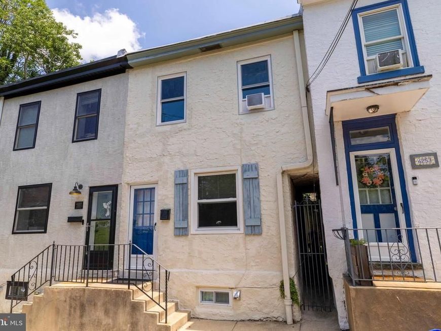 4255 Boone Street, Philadelphia, PA 19128 Main Photo