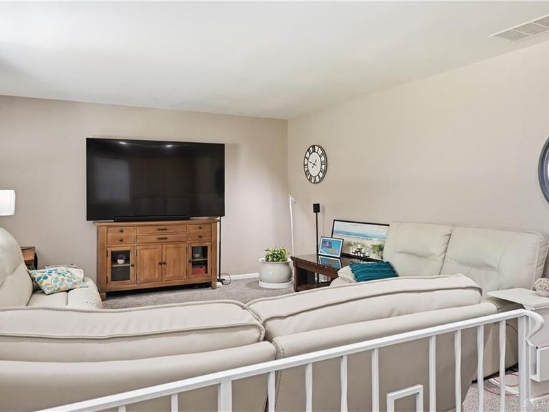 6443 Noranda Drive, Clayton, OH 45415 Photo 4
