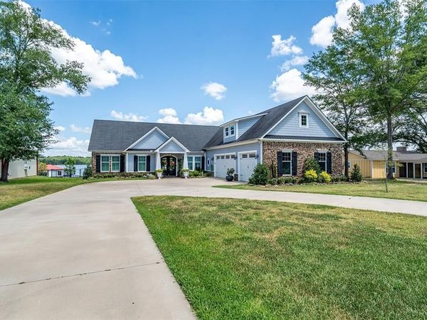 16241 Big Oak Bay Road , Tyler, TX 75707
