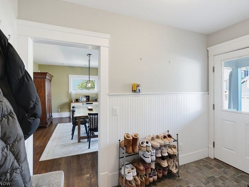 104 S Franklin Street, Chagrin Falls, OH 44022 Photo 14