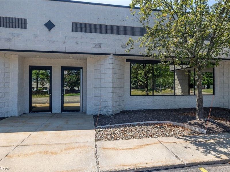 2132 Case Parkway, Twinsburg, OH 44087 Photo 3