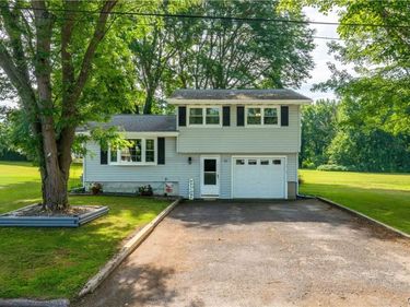 13 Ellen Street, Fulton, NY 13069
