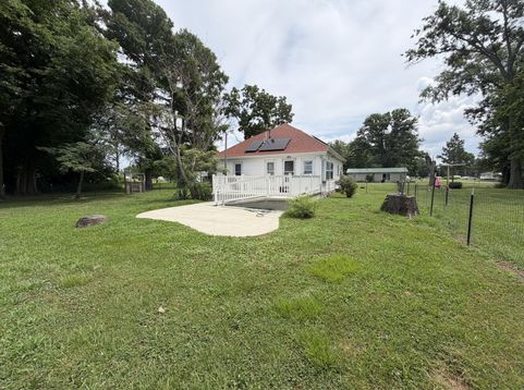 Main Photo