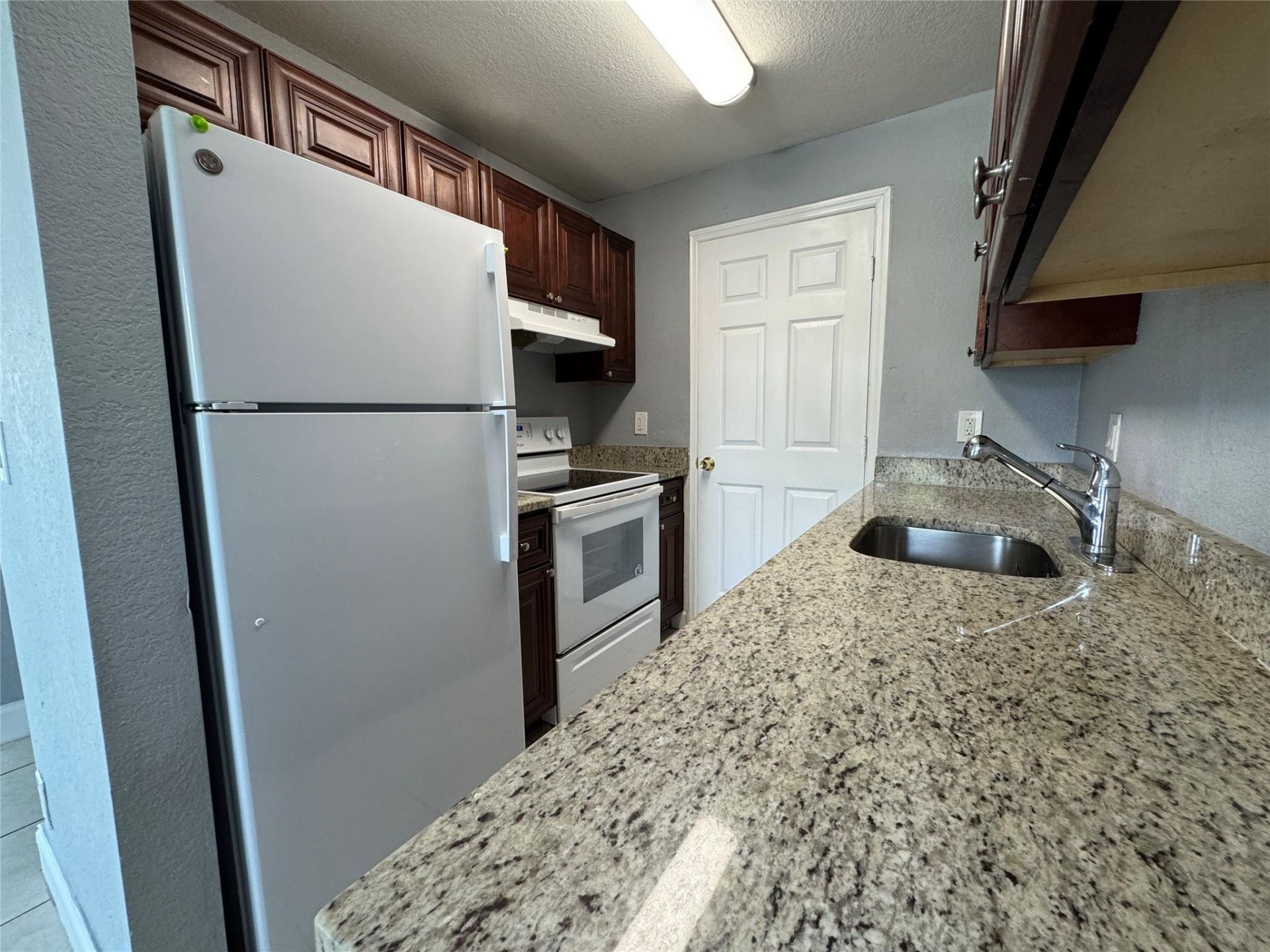 838 SW 14th Street, Fort Lauderdale, FL 33315 Photo